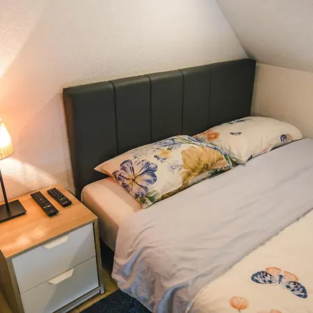 Zeleni Svet 2 Ferienhaus Crni Vrh